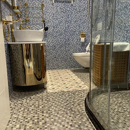 アパート Isabella